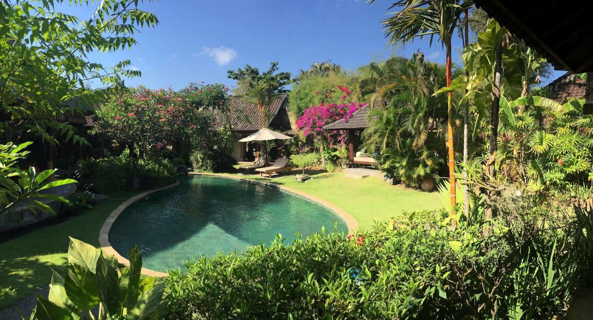 Villa Plawa Asri Seminyak  Exterior photo